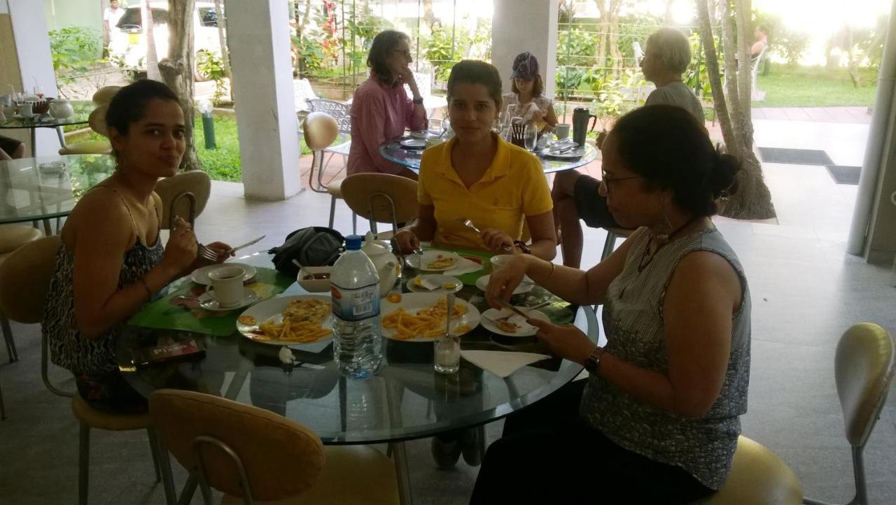 Milano Tourist Rest Hotel Anuradhapura Exterior photo