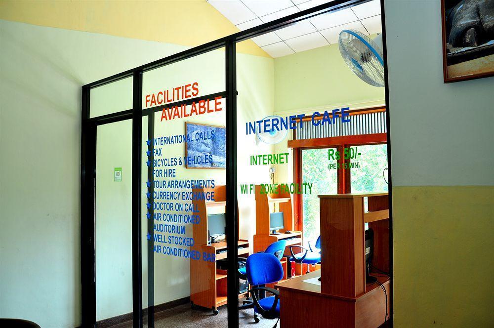 Milano Tourist Rest Hotel Anuradhapura Exterior photo