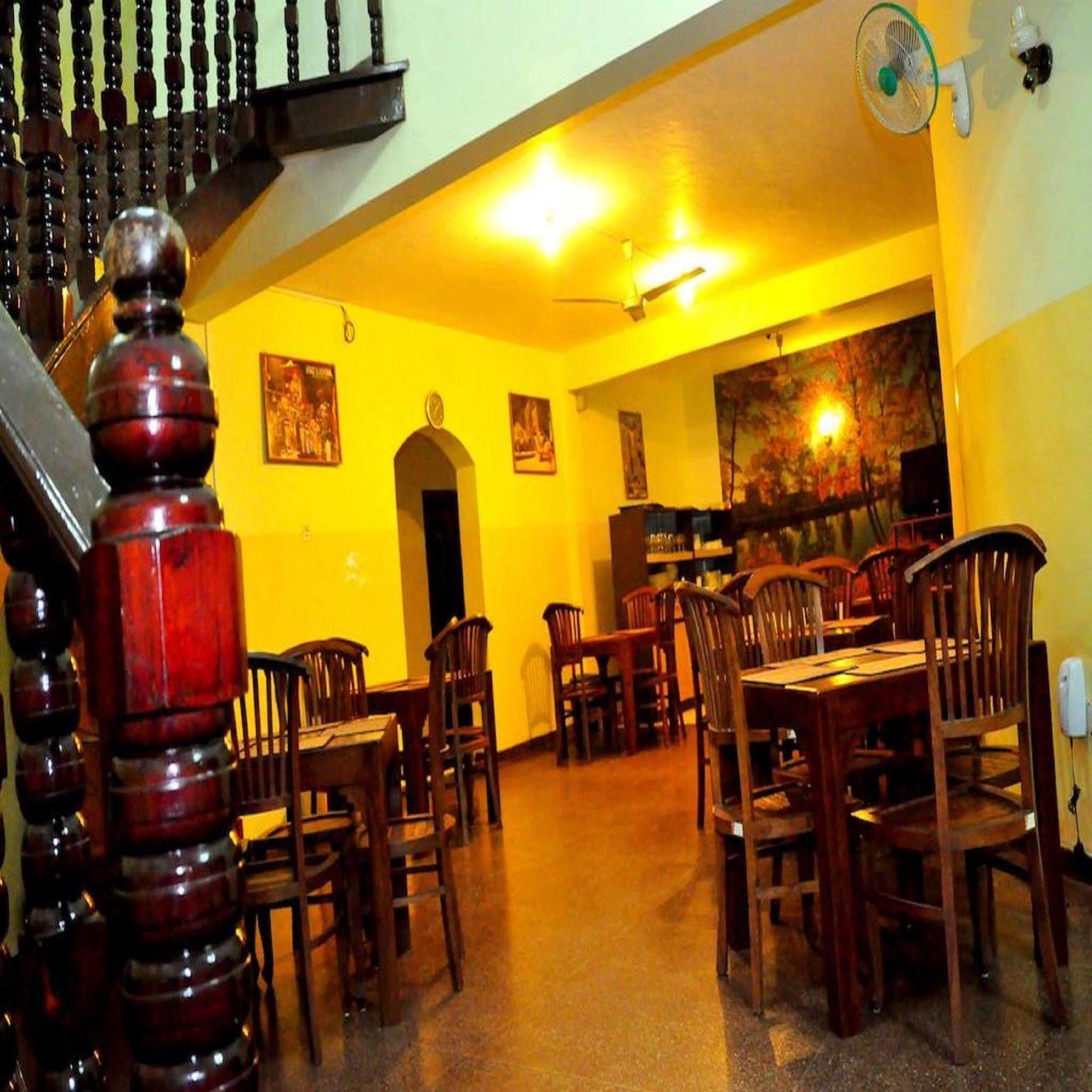 Milano Tourist Rest Hotel Anuradhapura Exterior photo